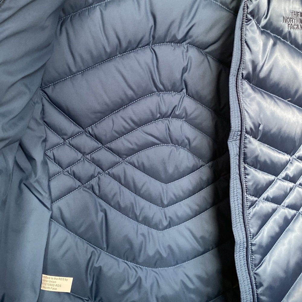 The North Face Vest! - Picture 8 of 8